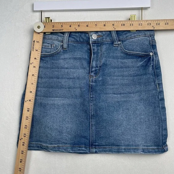 RSQ Collective Stretch Denim Medium Washed Mini Jean Skirt, Size 7‎ - Picture 7 of 7